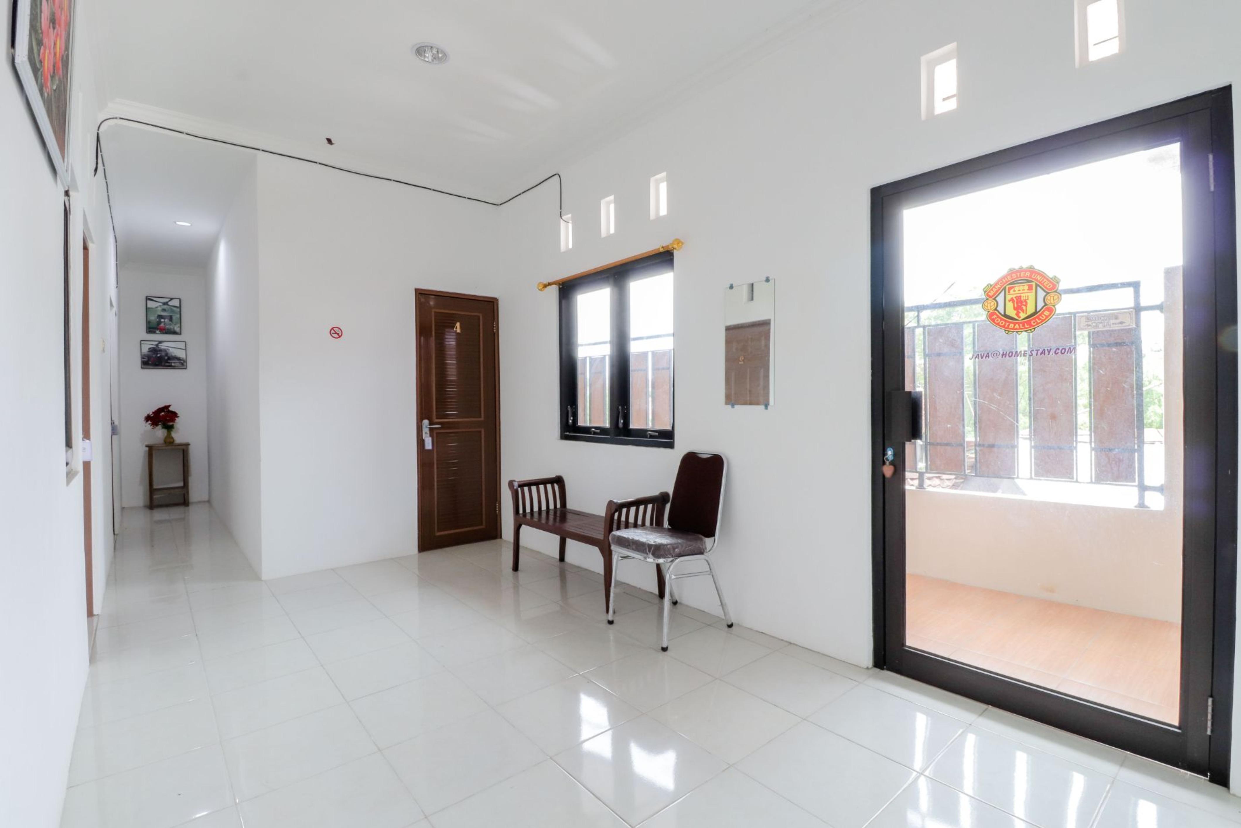 Java Homestay Yogyakarta Exterior photo