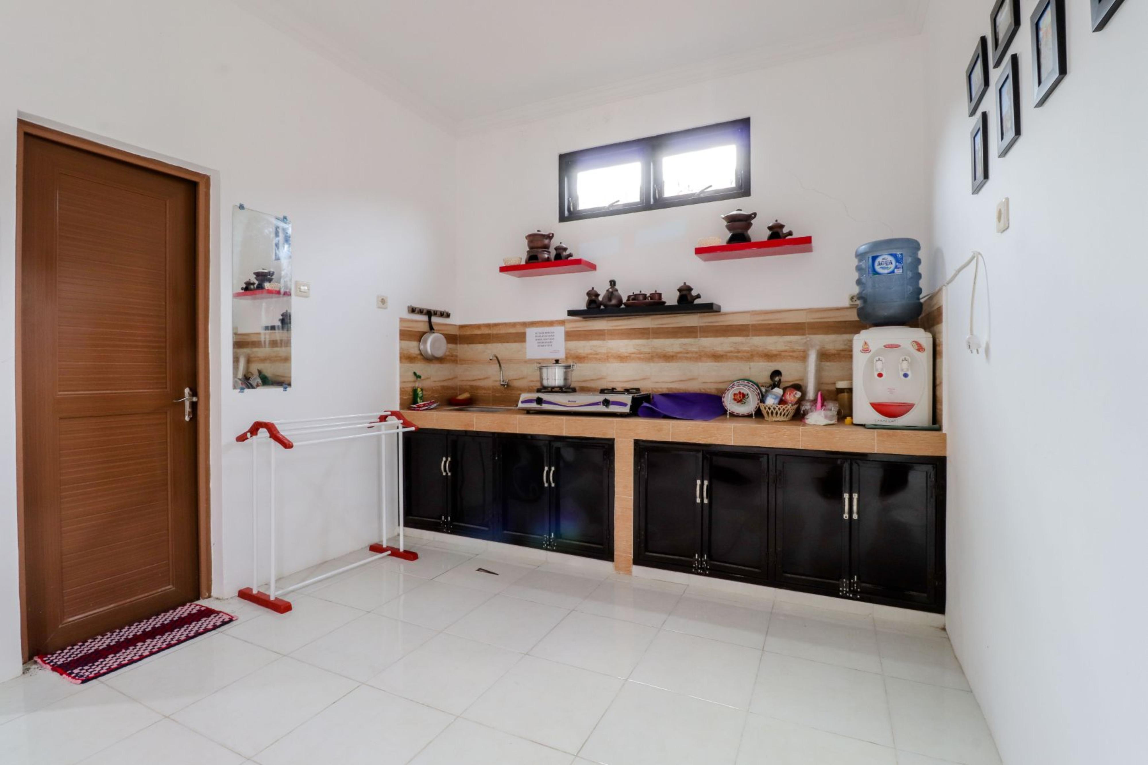 Java Homestay Yogyakarta Exterior photo