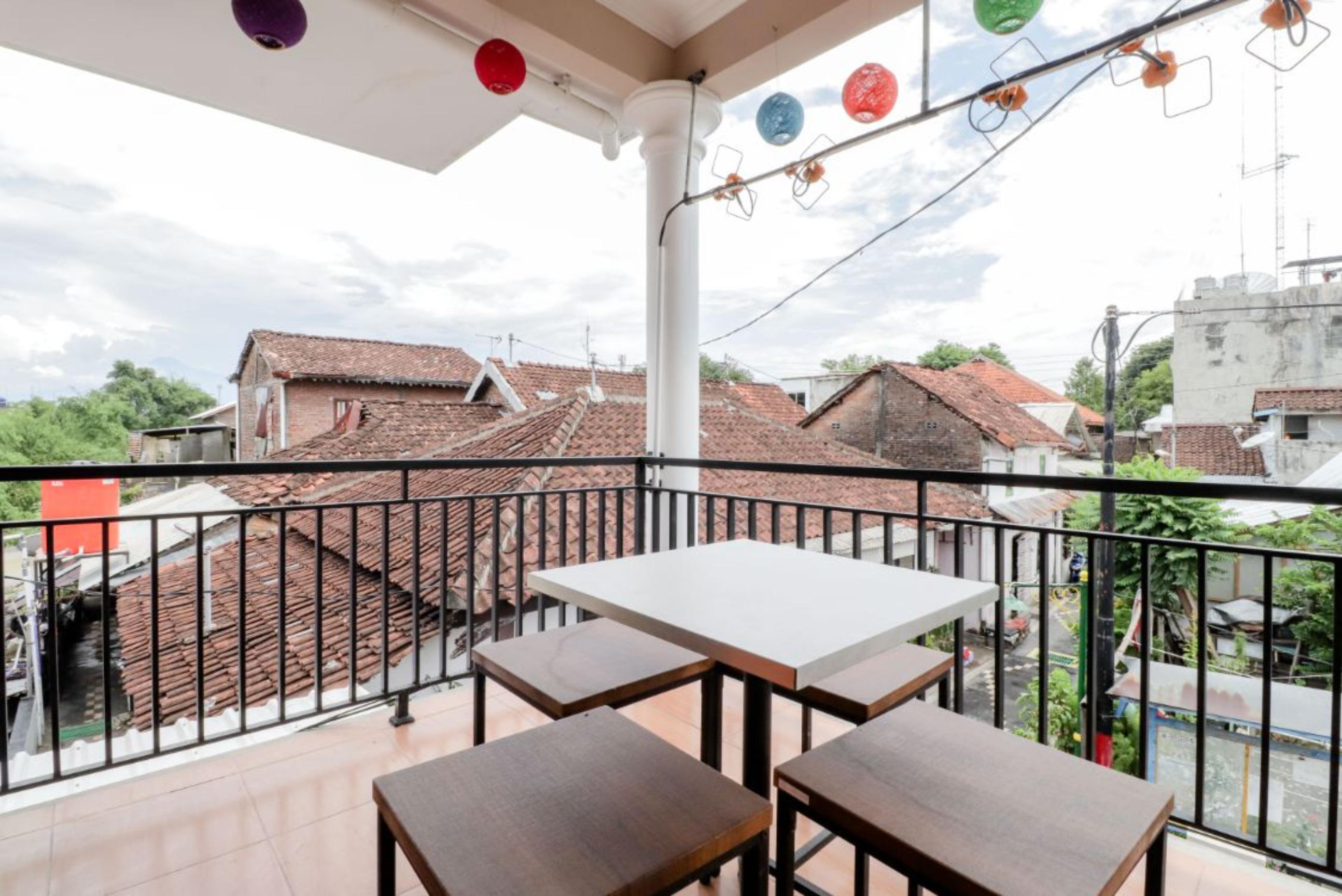 Java Homestay Yogyakarta Exterior photo